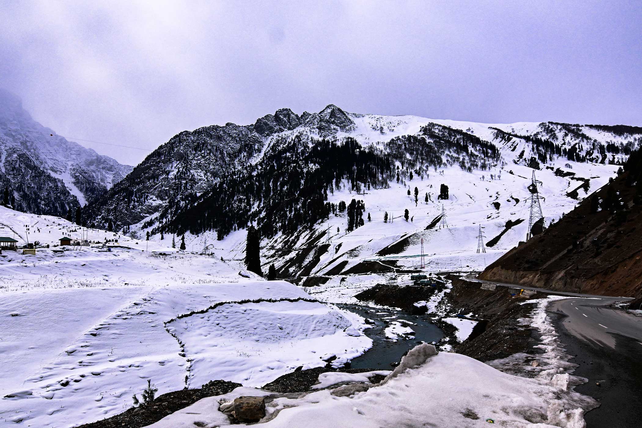 Chinars to the whispering peaks – the mystic saga of Wind Stone and Snow – Kashmir