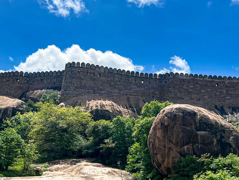 Thirumayam Fort