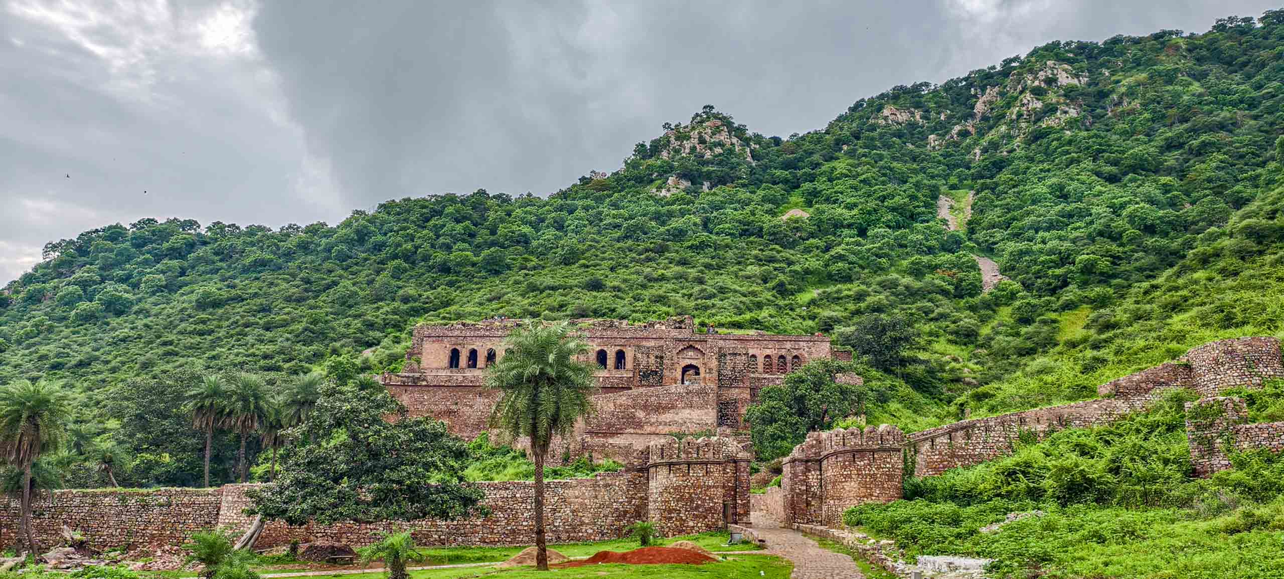Bhangarh Fort